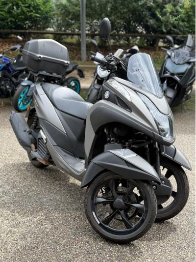 YAMAHA TRICITY 125