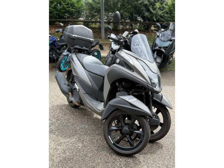 YAMAHA TRICITY 125