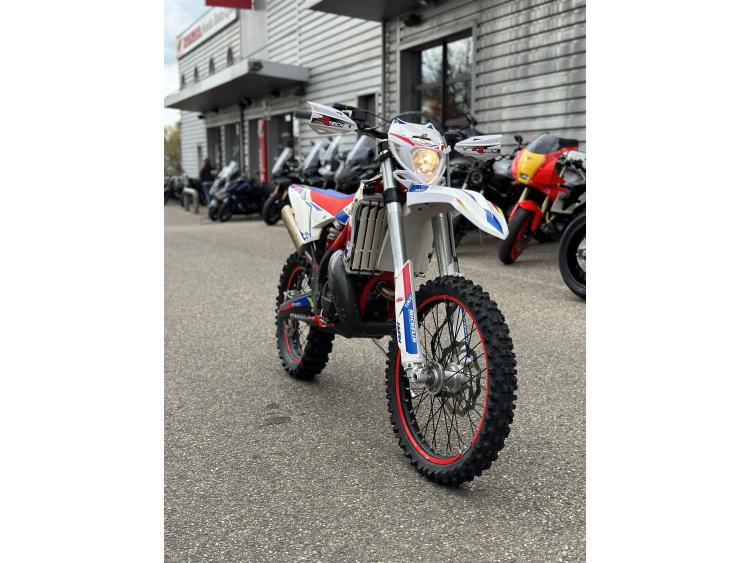 BETA XTRAINER 300