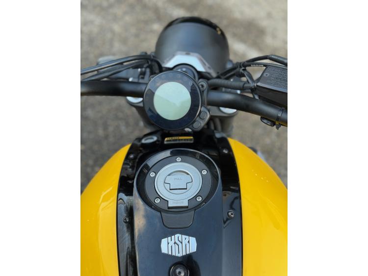YAMAHA XSR 700 