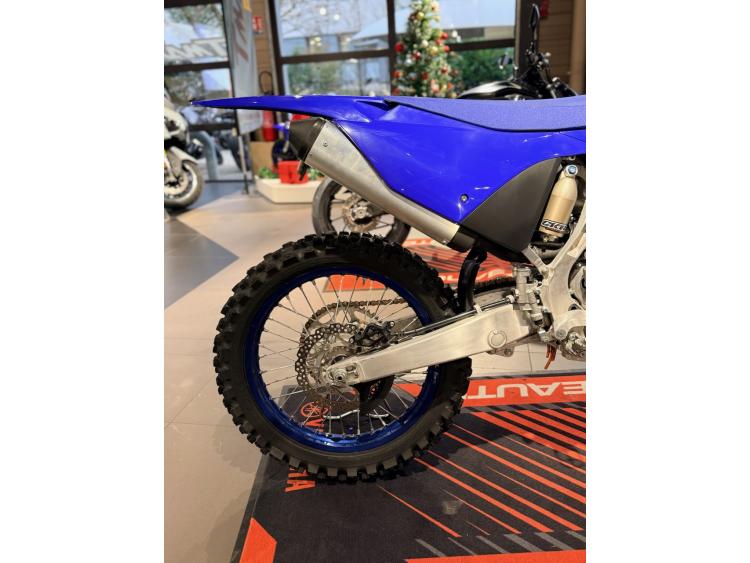 YAMAHA YZ250