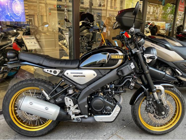 YAMAHA XSR 125 Legacy