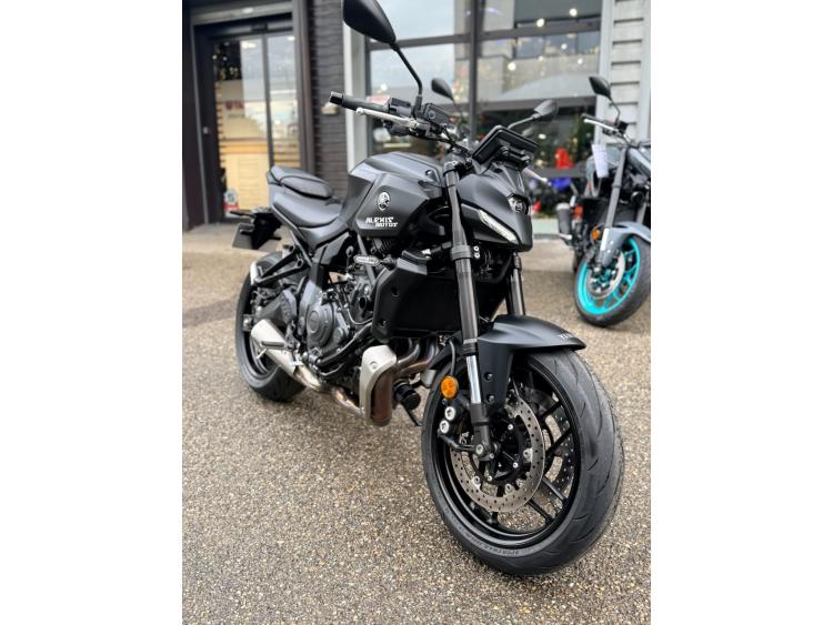 YAMAHA MT-07 (47.5CV)