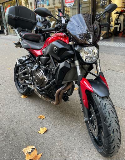 YAMAHA MT-07