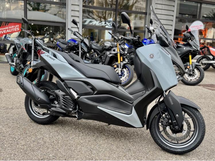 YAMAHA XMAX 125 TECH MAX