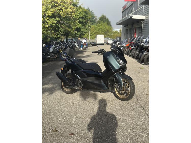 YAMAHA X-MAX 125 TECH MAX