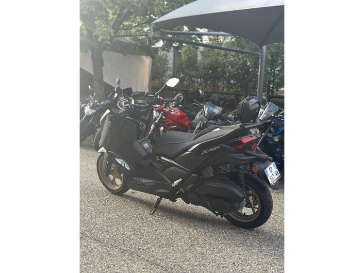 YAMAHA X-MAX 125 TECH MAX