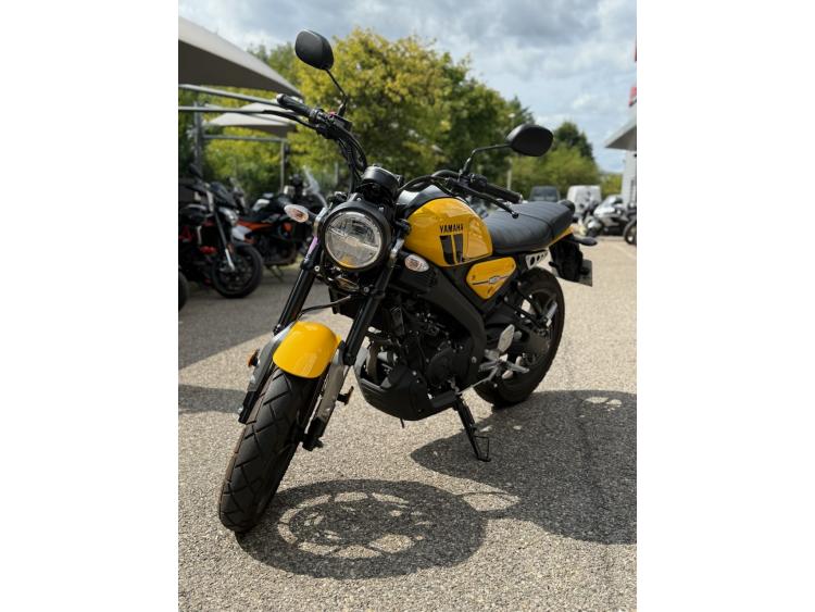 YAMAHA XSR 125