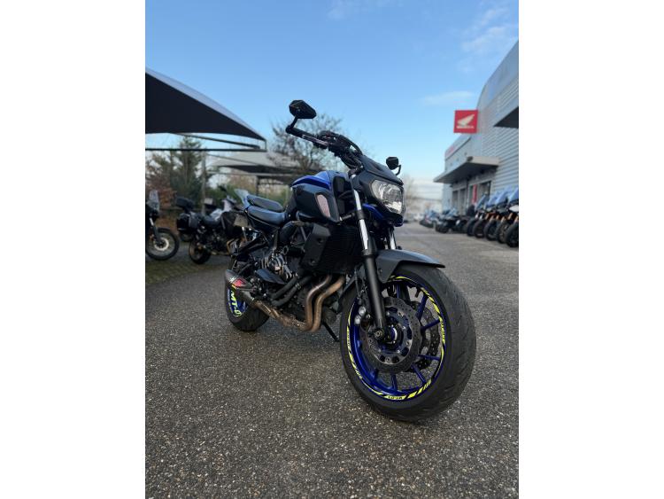 YAMAHA MT-07 (47.5CV)