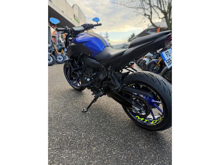 YAMAHA MT-07 (47.5CV)