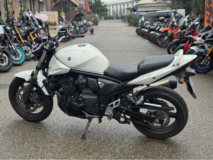 SUZUKI GSF 650 BANDIT