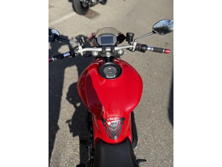 DUCATI MONSTER 1200