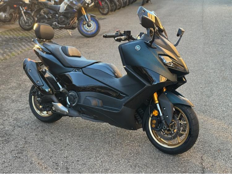 YAMAHA XP T-MAX 560 TECH MAX
