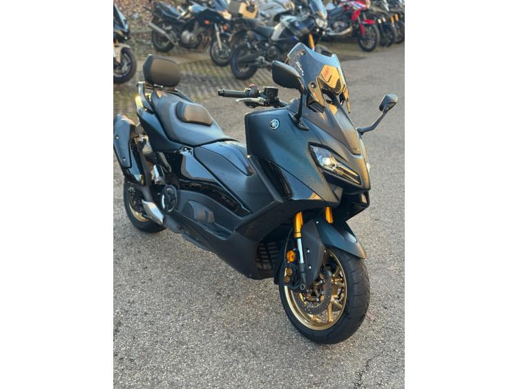 YAMAHA XP T-MAX 560 TECH MAX