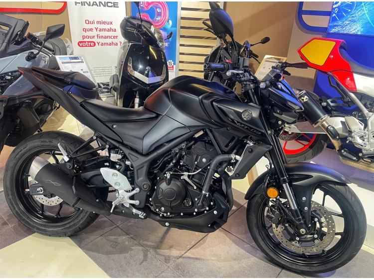 YAMAHA MT-03