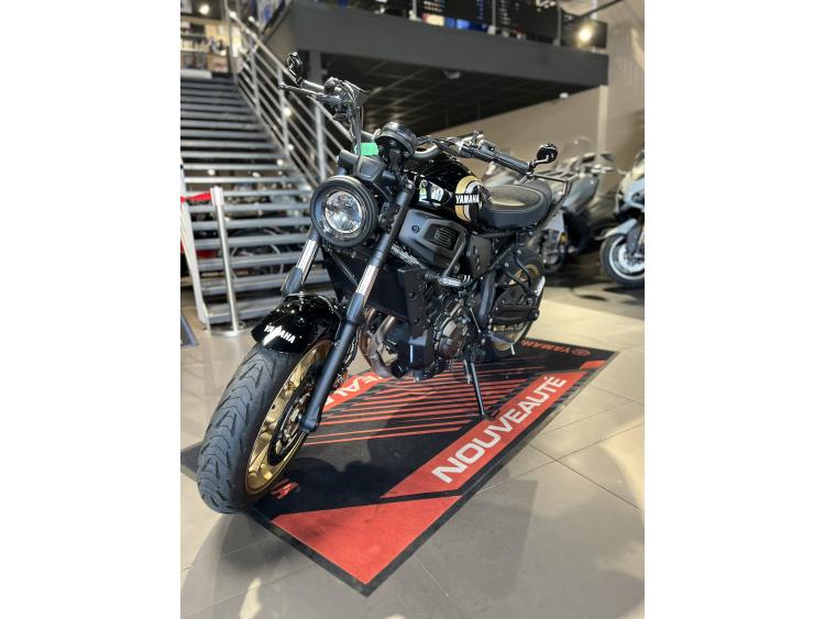 YAMAHA XSR 700 