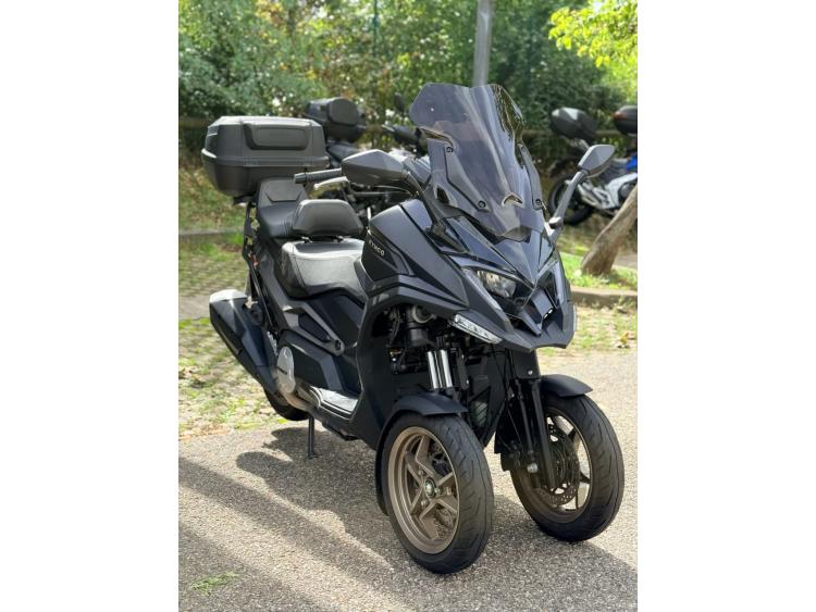 KYMCO CV3 550