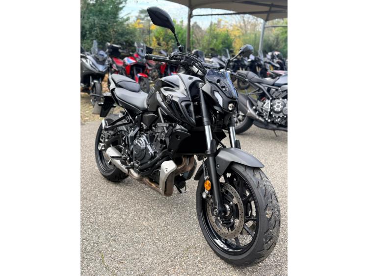 YAMAHA MT-07 (47.5CV)